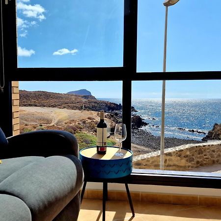 Las Rocas By The Ocean, Wifi And Sea View Los Abrigos Bagian luar foto