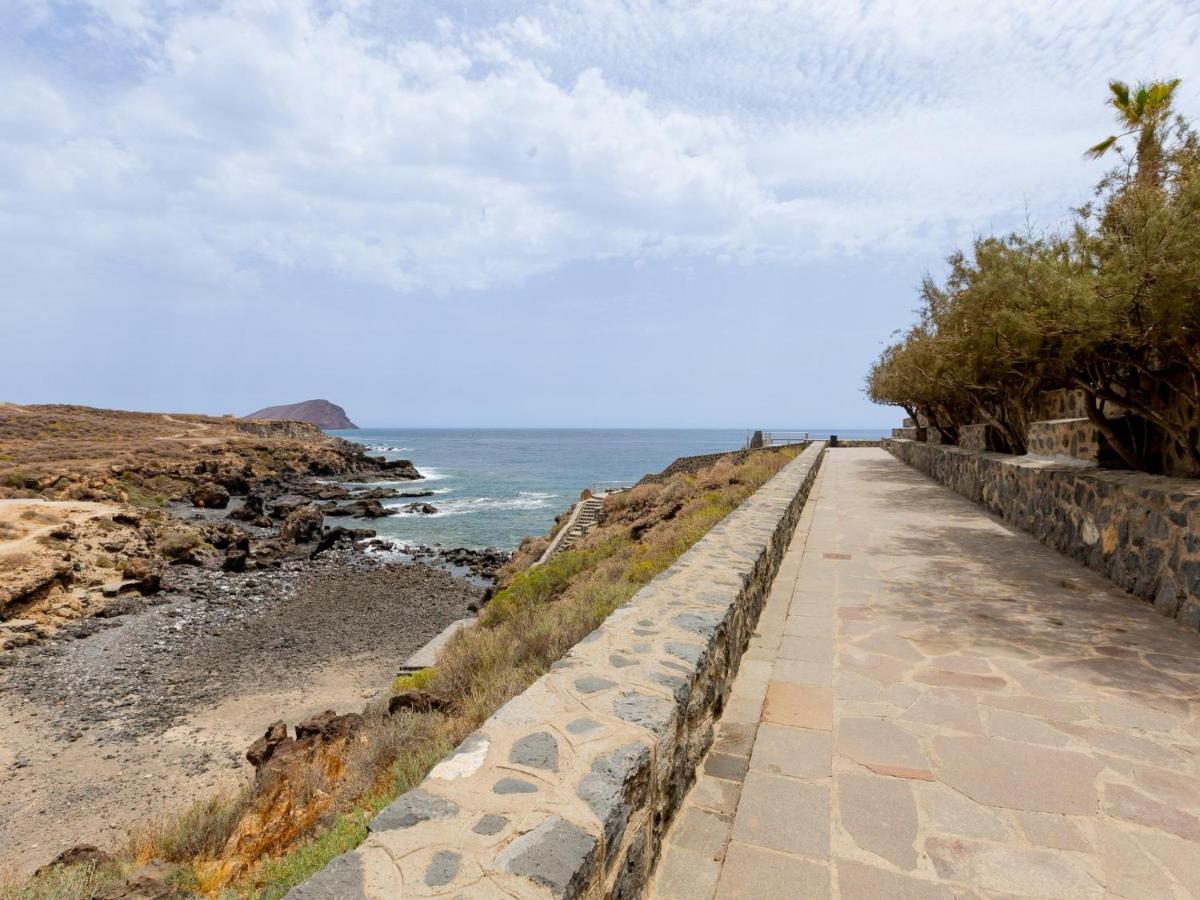 Las Rocas By The Ocean, Wifi And Sea View Los Abrigos Bagian luar foto