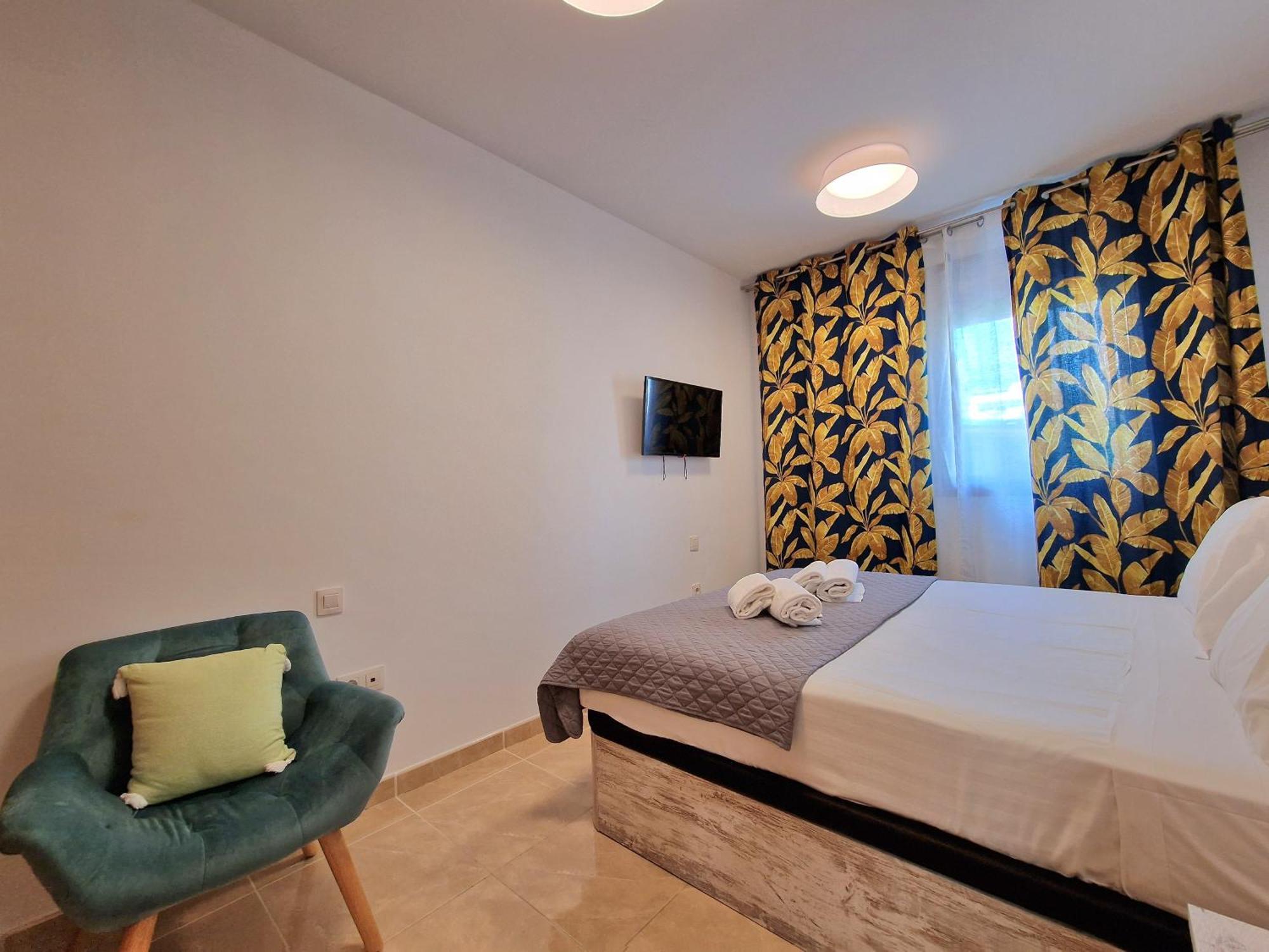 Las Rocas By The Ocean, Wifi And Sea View Los Abrigos Bagian luar foto