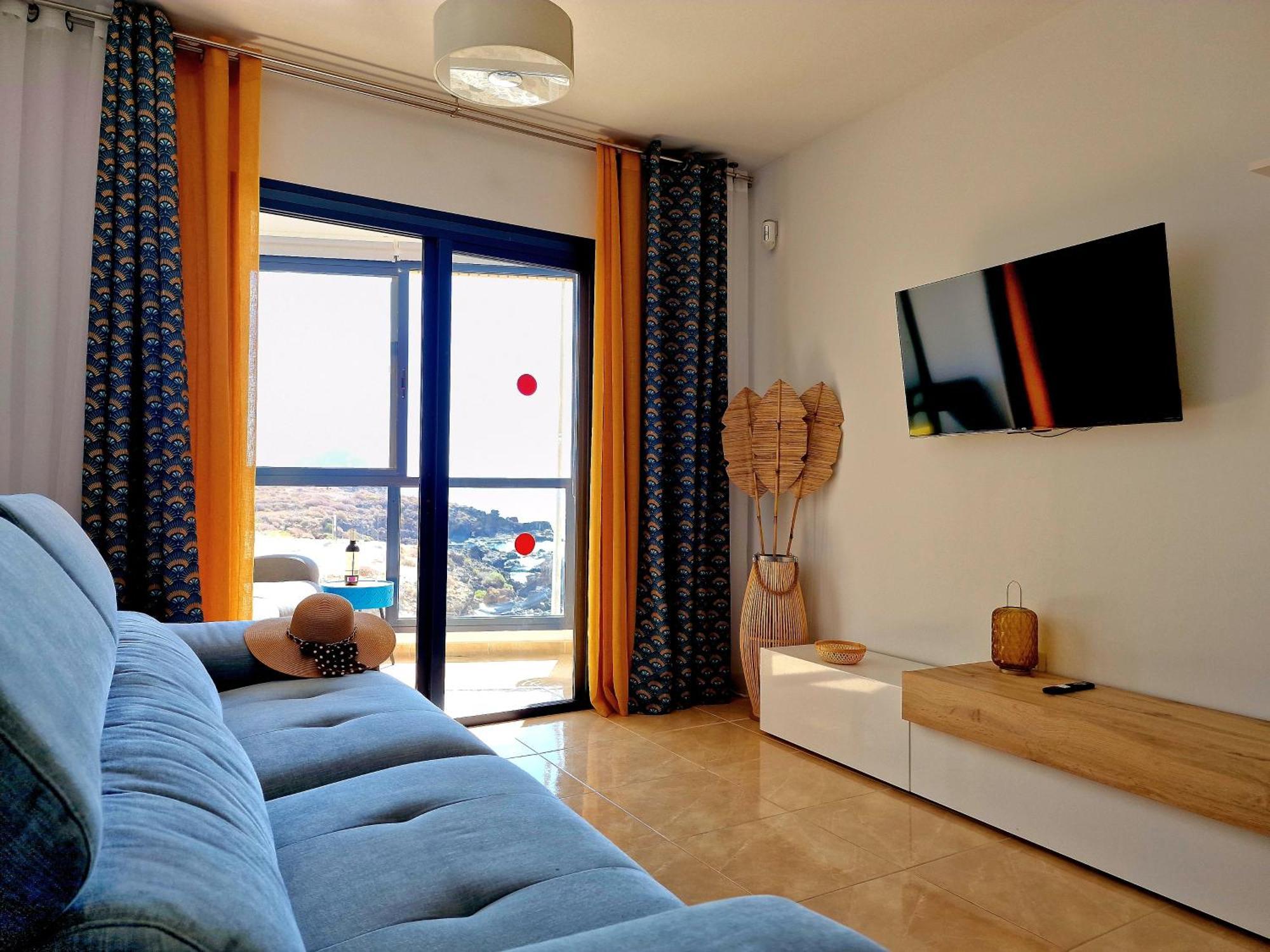 Las Rocas By The Ocean, Wifi And Sea View Los Abrigos Bagian luar foto